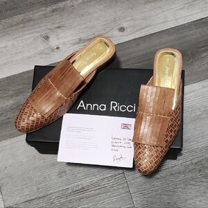 Anna Ricci Tan Hand Woven Leather Women's Mule Slides Gold Tone Insoles Womens 7